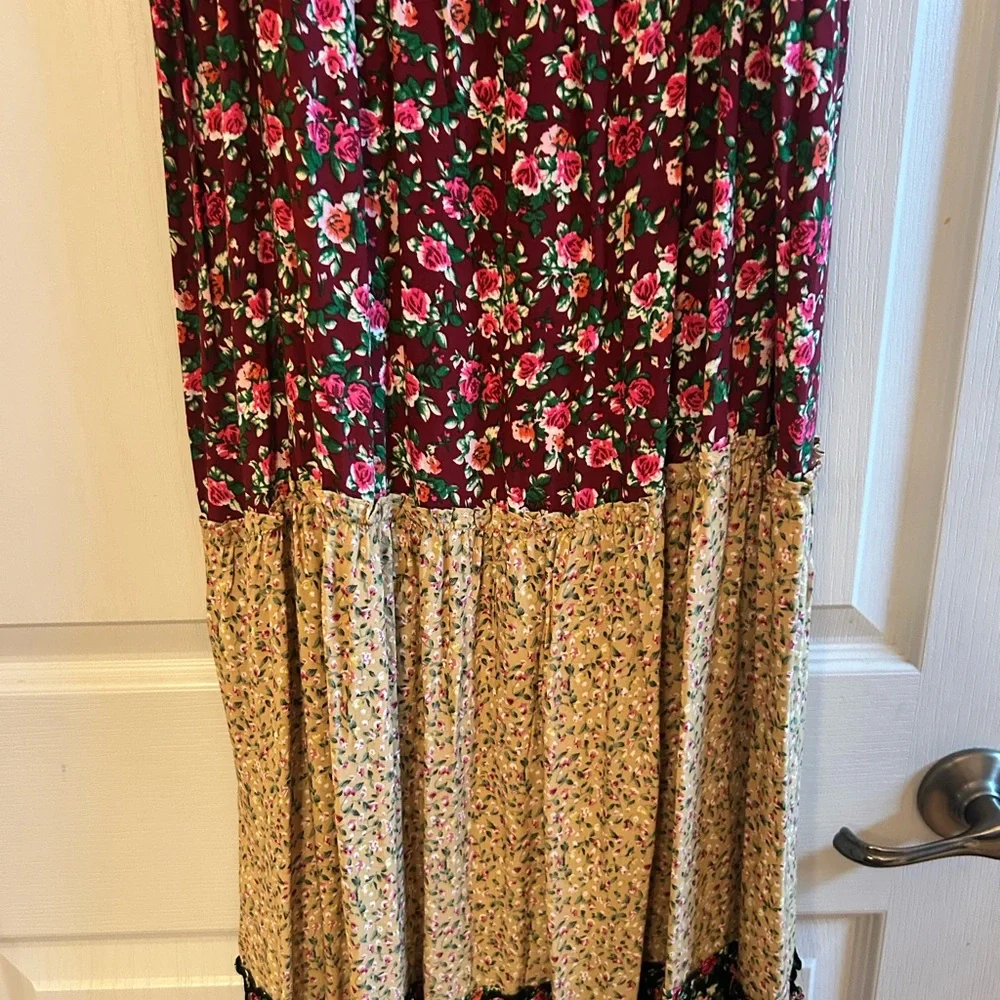 NATURAL LIFE Black and Red Tiered Maxi Sundress - Picture 4 of 5